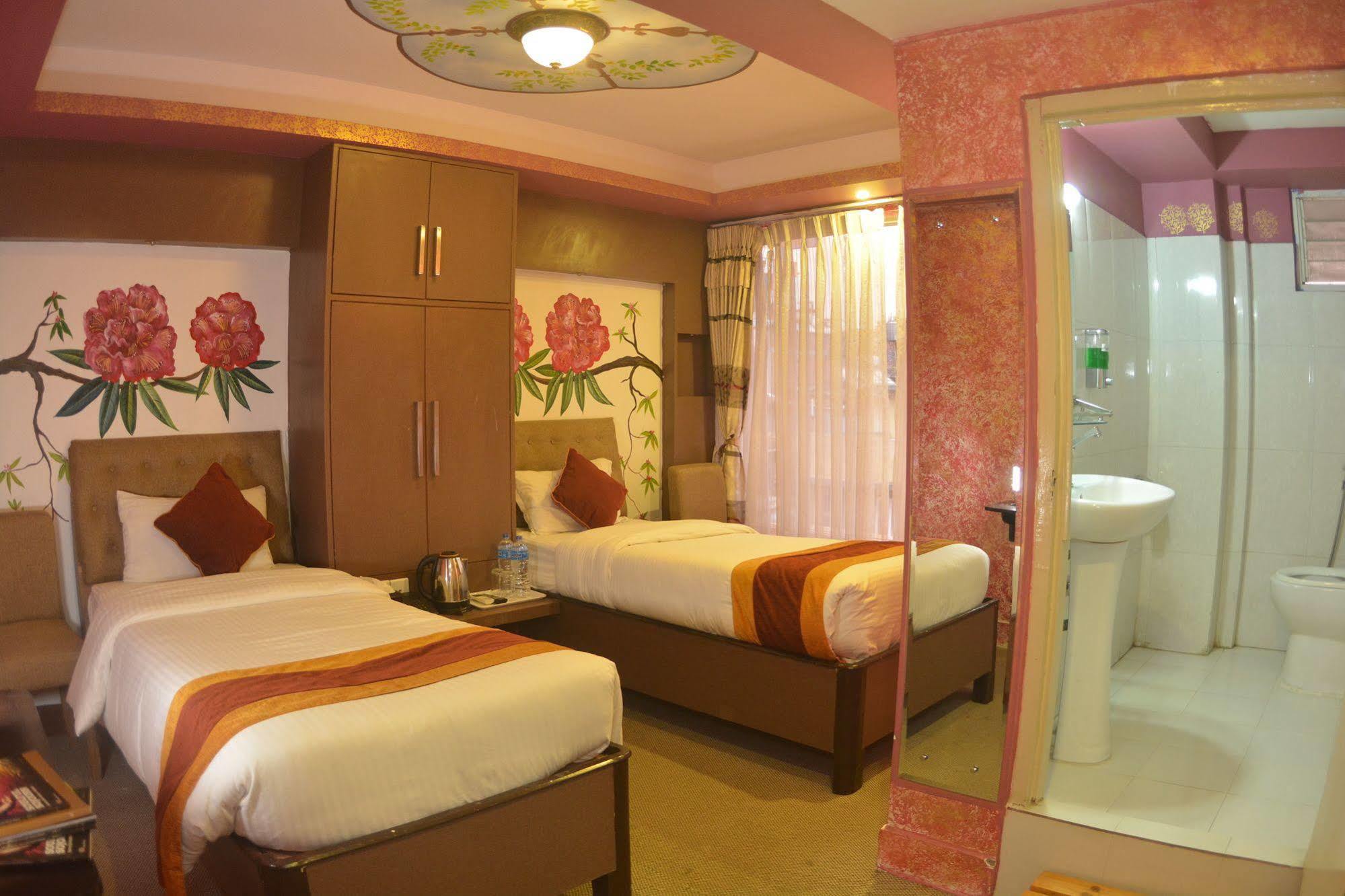 Hotel Nepal Tara Kathmandu Exterior photo